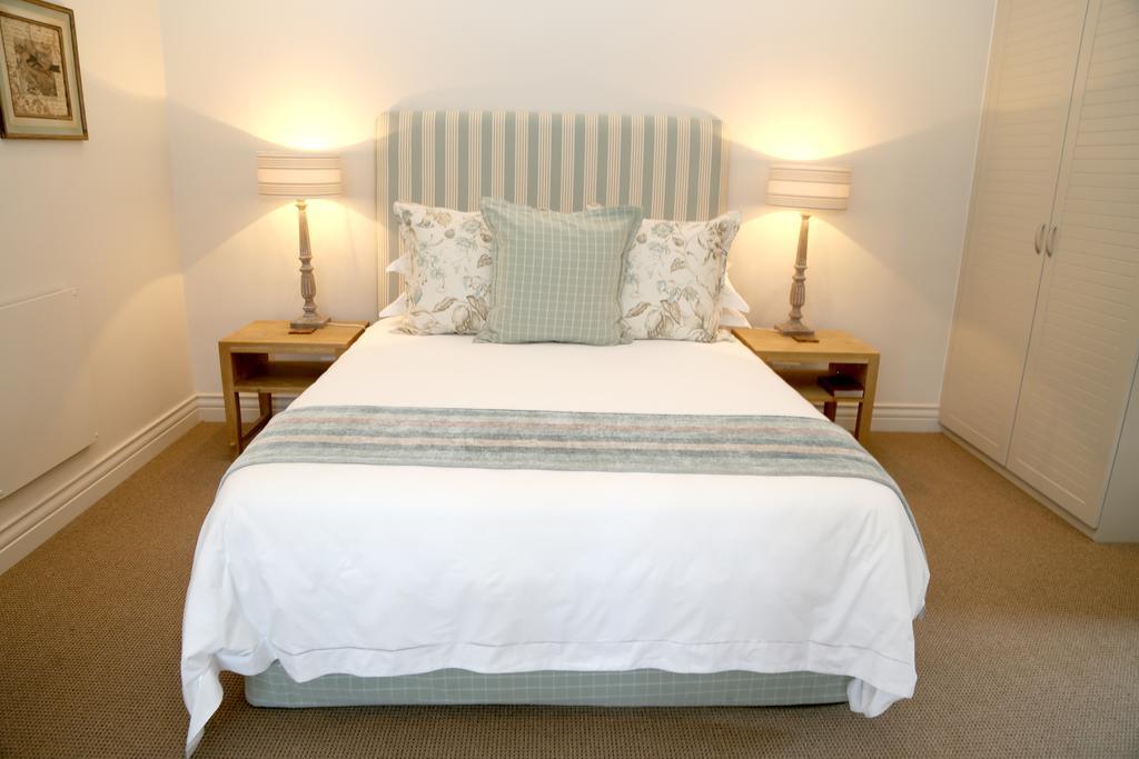 Kingsmead Guest House Harare Rum bild